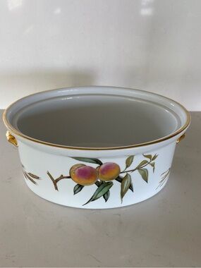 Vintage Royal Worcester Fine Porcelain Oven to Table Ware NO LID 12" Peaches